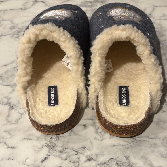 Lands' End Charcoal Owl Slippers - Picture 5 of 6